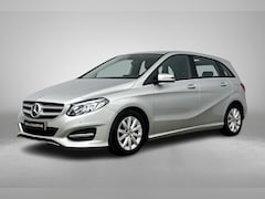 Mercedes-Benz B-klasse - B 180 Automaat Style Line | Ambition Pakket | LED | Trekhaak | Parkpilot | Keyless-Start |