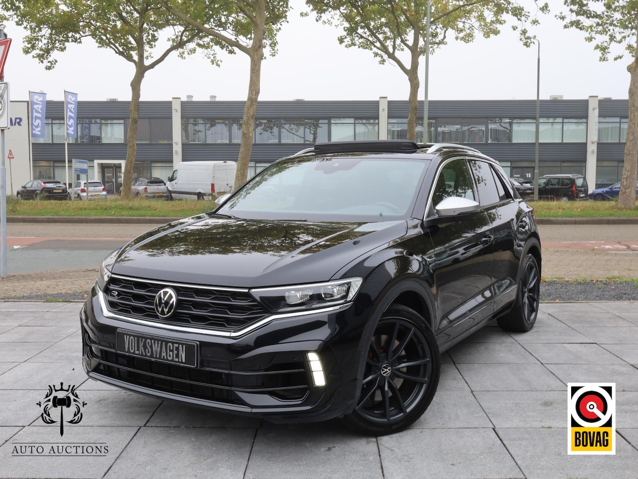 Volkswagen T-Roc - R 300PK | Panoramadak | Vol Leer | Beats Audio | Keyless | Virtual | Camera | Elektrische - AutoWereld.nl