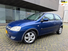 Opel Corsa - 1.2-16V Full Rhythm AIRCO. BJ 11-2004. APK. 11-2027
