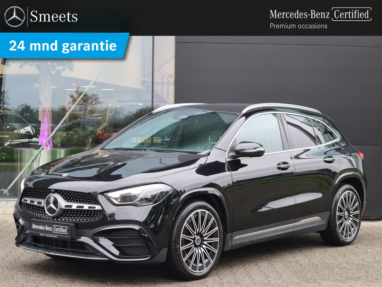 Mercedes-Benz GLA-Klasse - 180 AMG Line l Keyless l Achteruitrij camera l Stoelverwarming - AutoWereld.nl
