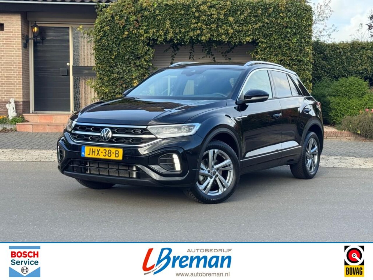 Volkswagen T-Roc - 1.5 TSI 150pk DSG R-LINE EDITION Trekhaak - AutoWereld.nl
