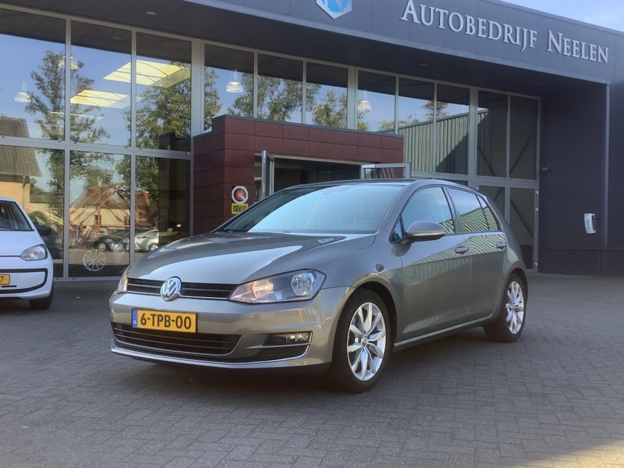 Volkswagen Golf - 1.4 TSi  5 Drs. ACT Highline I 1e eigenaar I - AutoWereld.nl