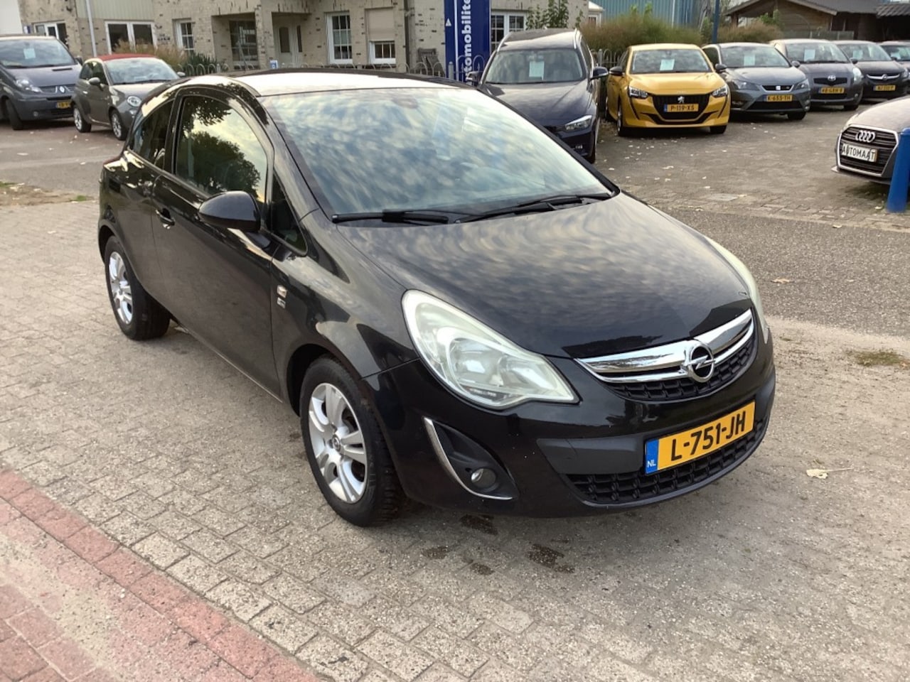 Opel Corsa - cosmo  150 edition adam - AutoWereld.nl