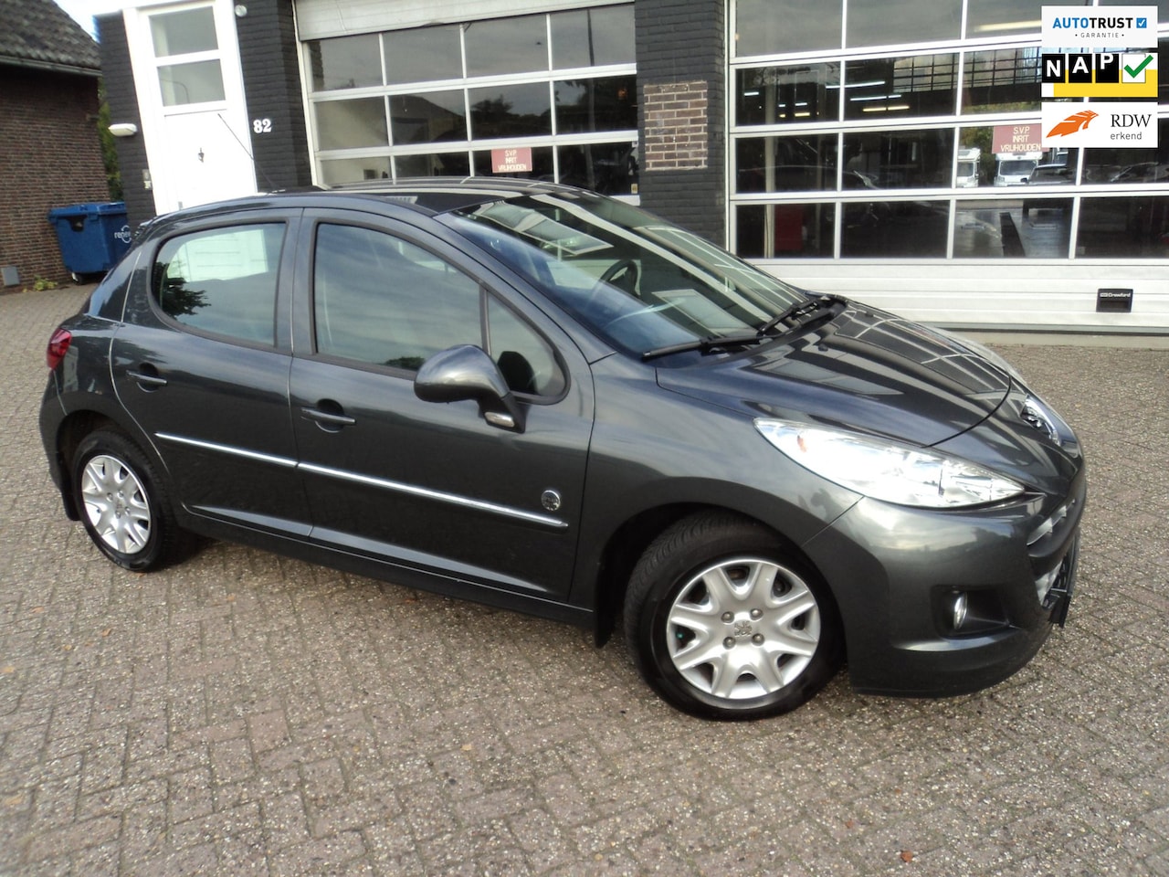 Peugeot 207 - 1.4 VTi Urban Move Cruise Control - AutoWereld.nl