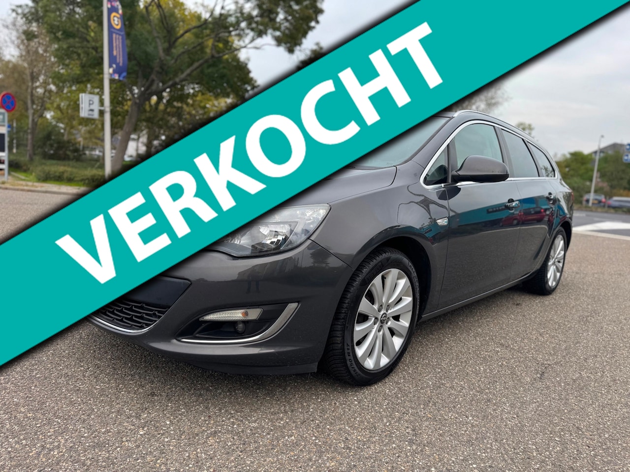 Opel Astra Sports Tourer - 1.4 Turbo Sport / 1e.eigenaar / dealer.onderhouden / airco / cruise.control / navi / pdc / - AutoWereld.nl