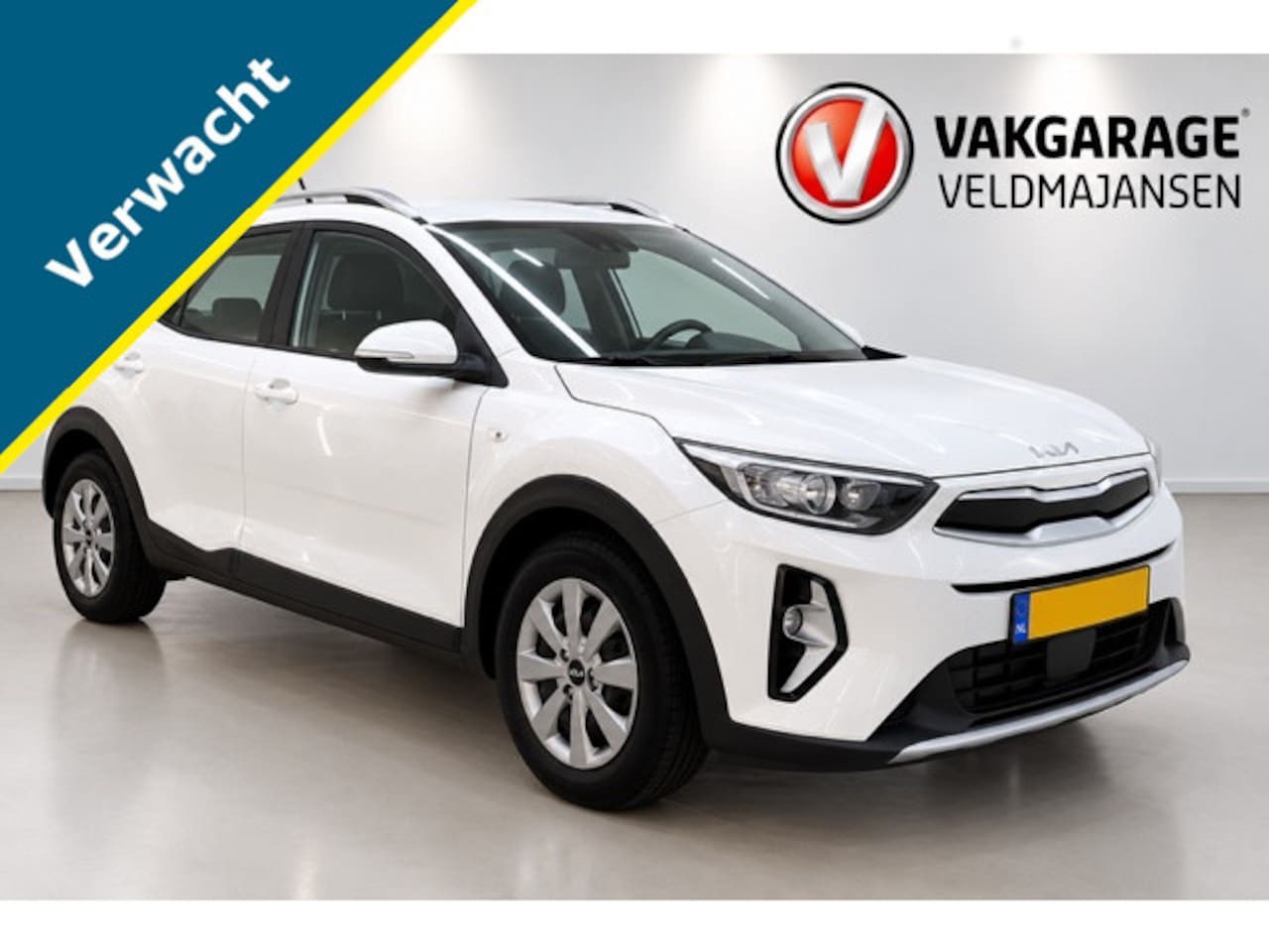 Kia Stonic - 1.0 T-GDi MHEV DYNAMIC LINE 1e EIGENAAR - AutoWereld.nl