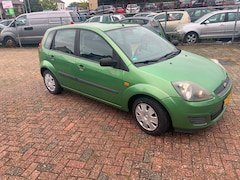 Ford Fiesta - 1.3 Ambiente