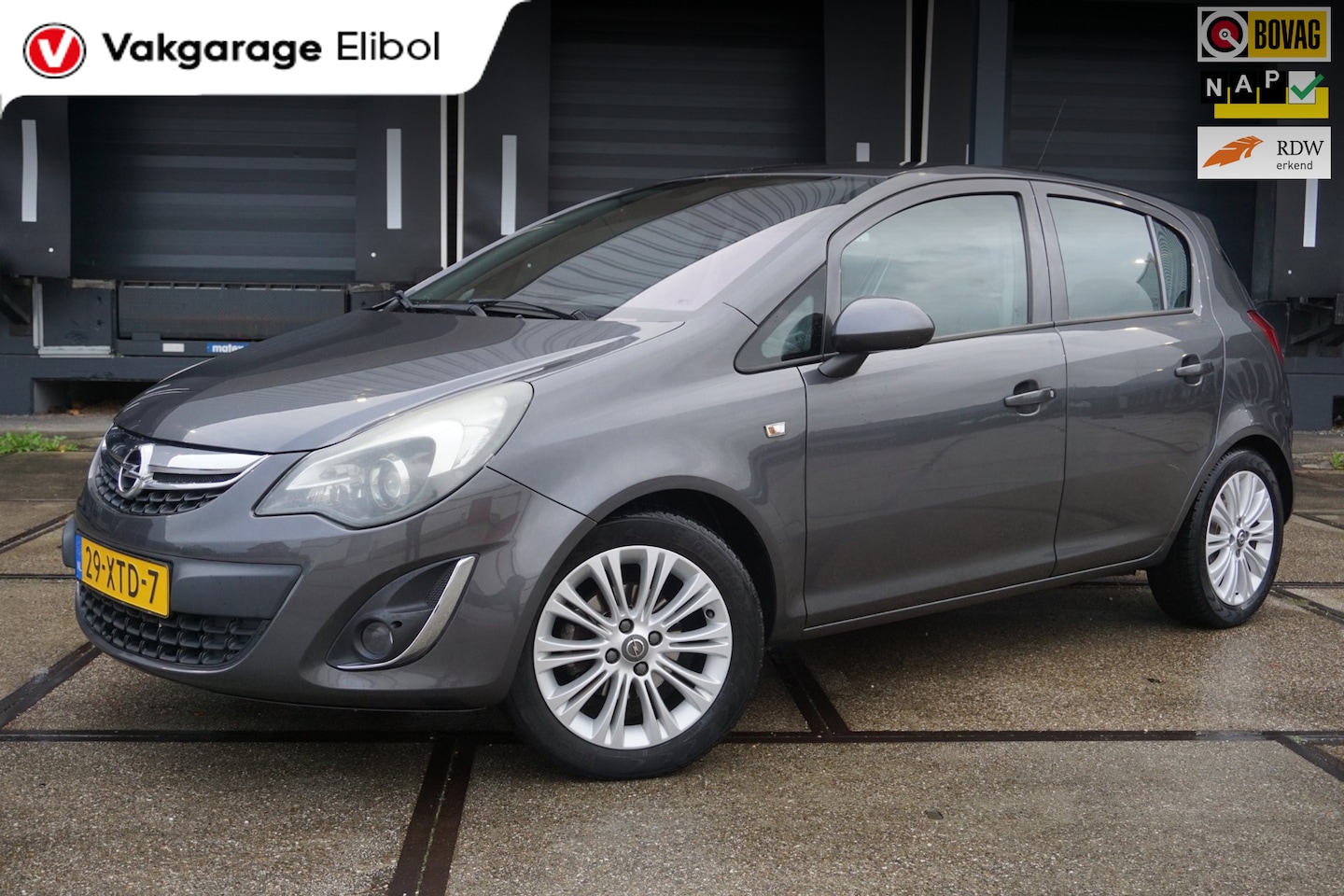 Opel Corsa - 1.4-16V Cosmo 1.4-16V Cosmo - AutoWereld.nl