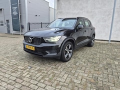 Volvo XC40 - 1.5 T3 R-Design