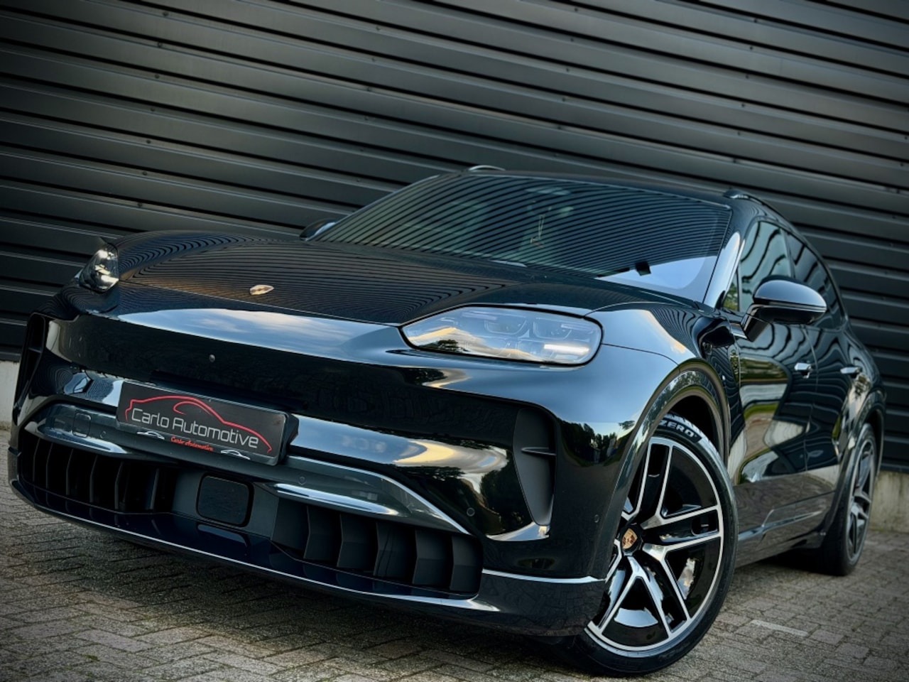 Porsche Cayenne Electric - Cayenne Electric PANO|ACC|HUD|LUCHT|4WL STURING| - AutoWereld.nl