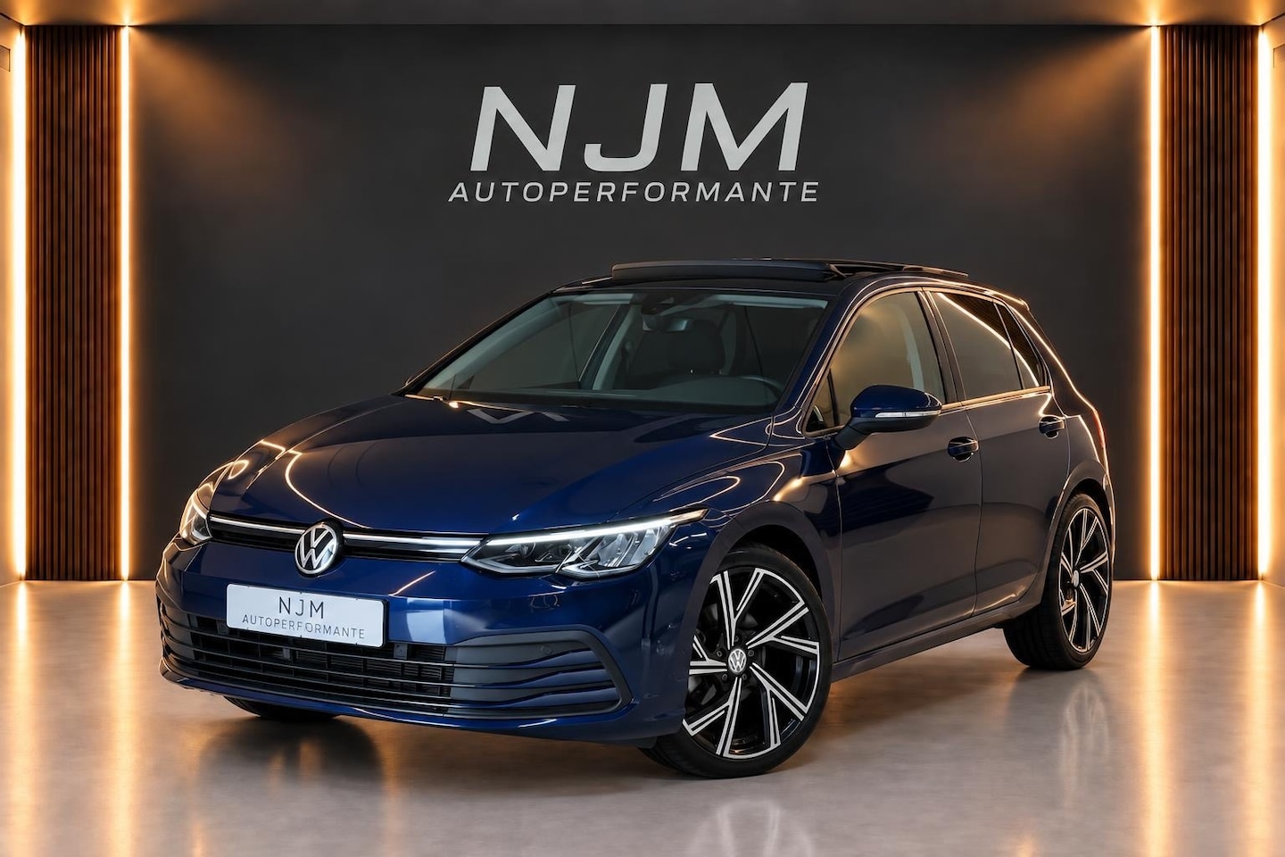 Volkswagen Golf - 1.5 eTSI|Pano|Carplay|Sfeer|ACC - AutoWereld.nl