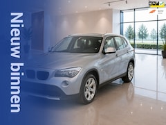 BMW X1 - 18i 5D NAP NL AUTO| Trekhaak Airco| Navi Parkeersensoren| Elek.ramen Velgen