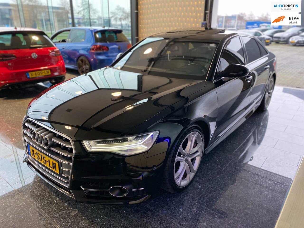 Audi A6 Limousine - 4.0TFSI S6 Limousine 2015 Akrapovic Facelift! Vol opties 550PK - AutoWereld.nl
