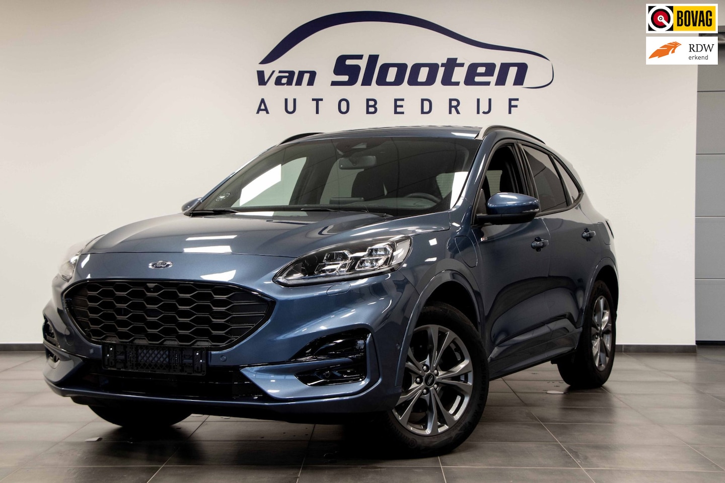Ford Kuga - 2.5 PHEV ST-Line X |AdaptiveCruiseControl|Navi|Camera v+a|CarPlay|Electr.Achterklep - AutoWereld.nl