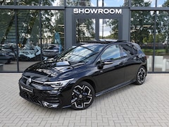 Volkswagen Golf - 1.5 eTSI R-Line Edition PANO HUD KEYLESS