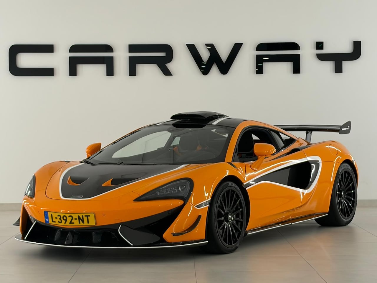 McLaren 620R - 3.8 V8 Limited Edition 1/225 NL-AUTO - AutoWereld.nl