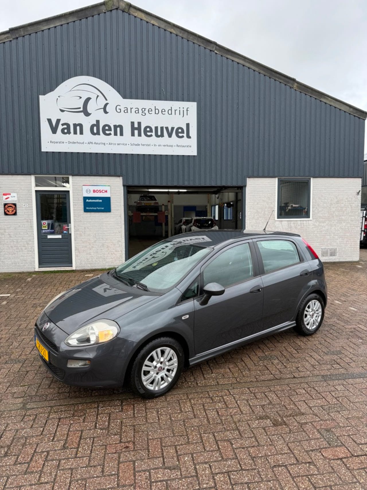 Fiat Punto Evo - 1.3 M-Jet Street 1.3 M-Jet Street - AutoWereld.nl