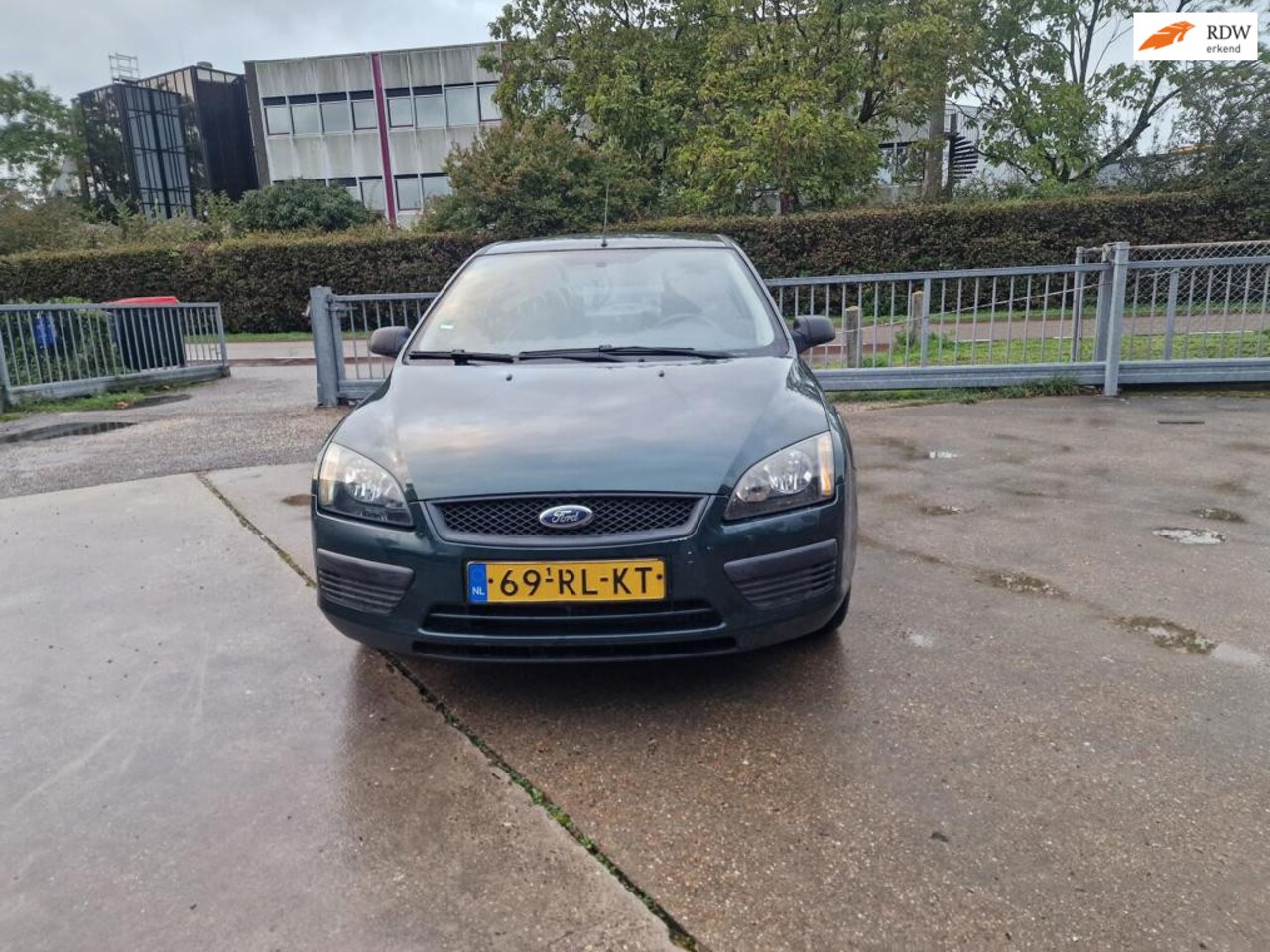 Ford Focus - 1.6-16V Ambiente 1.6-16V Ambiente - AutoWereld.nl