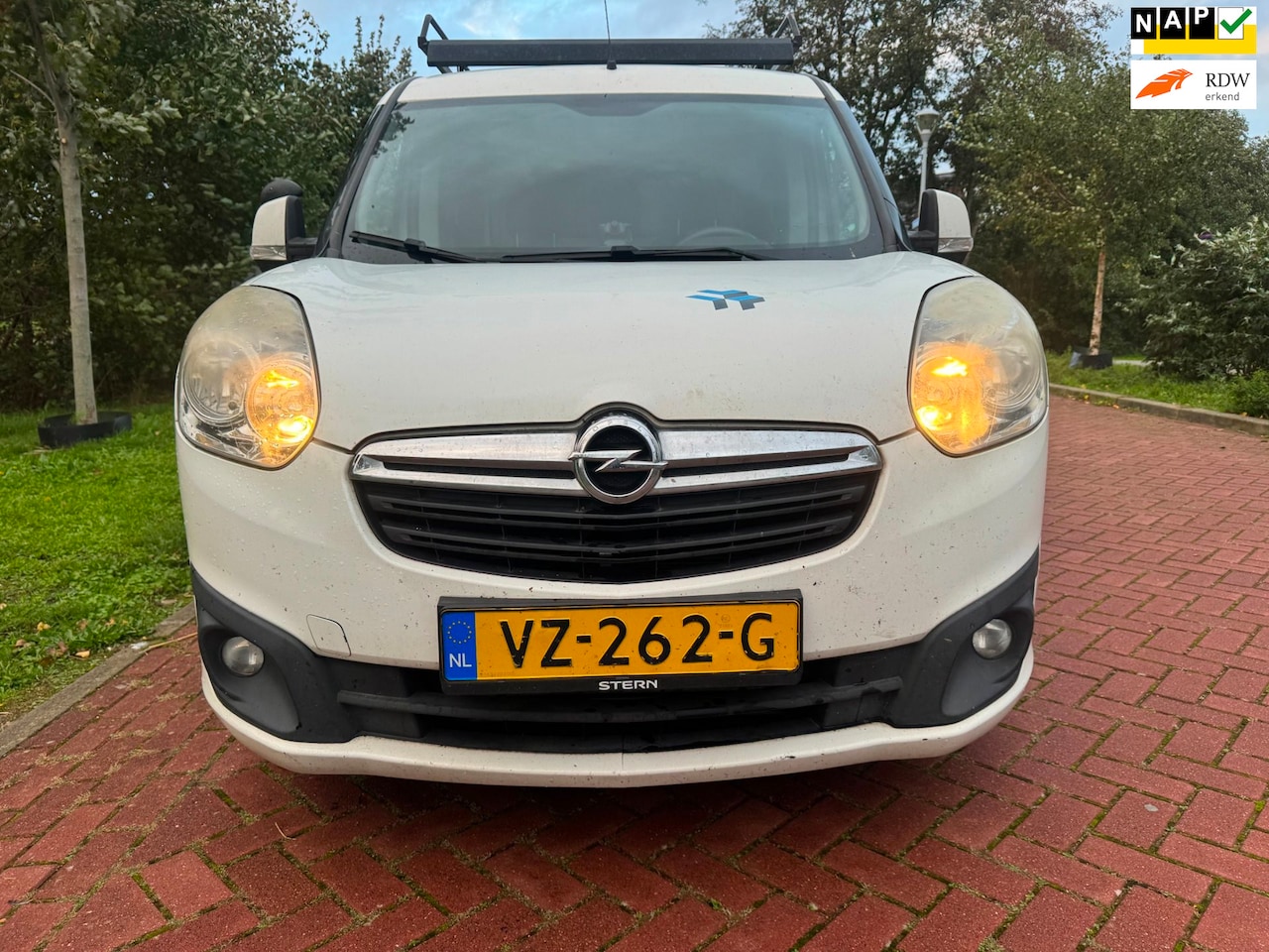 Opel Combo - 1.6 CDTi L2H1 Sport 126.000 KM LANG - AutoWereld.nl