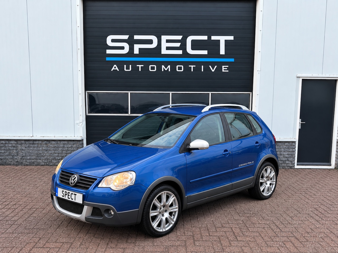 Volkswagen Polo - 1.6-16V Cross | Airco | Climate control| APK - AutoWereld.nl