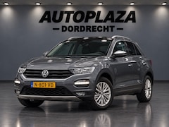 Volkswagen T-Roc - 1.5 TSI Style DSG|ACC|PDC|CARPLAY|NAVI|