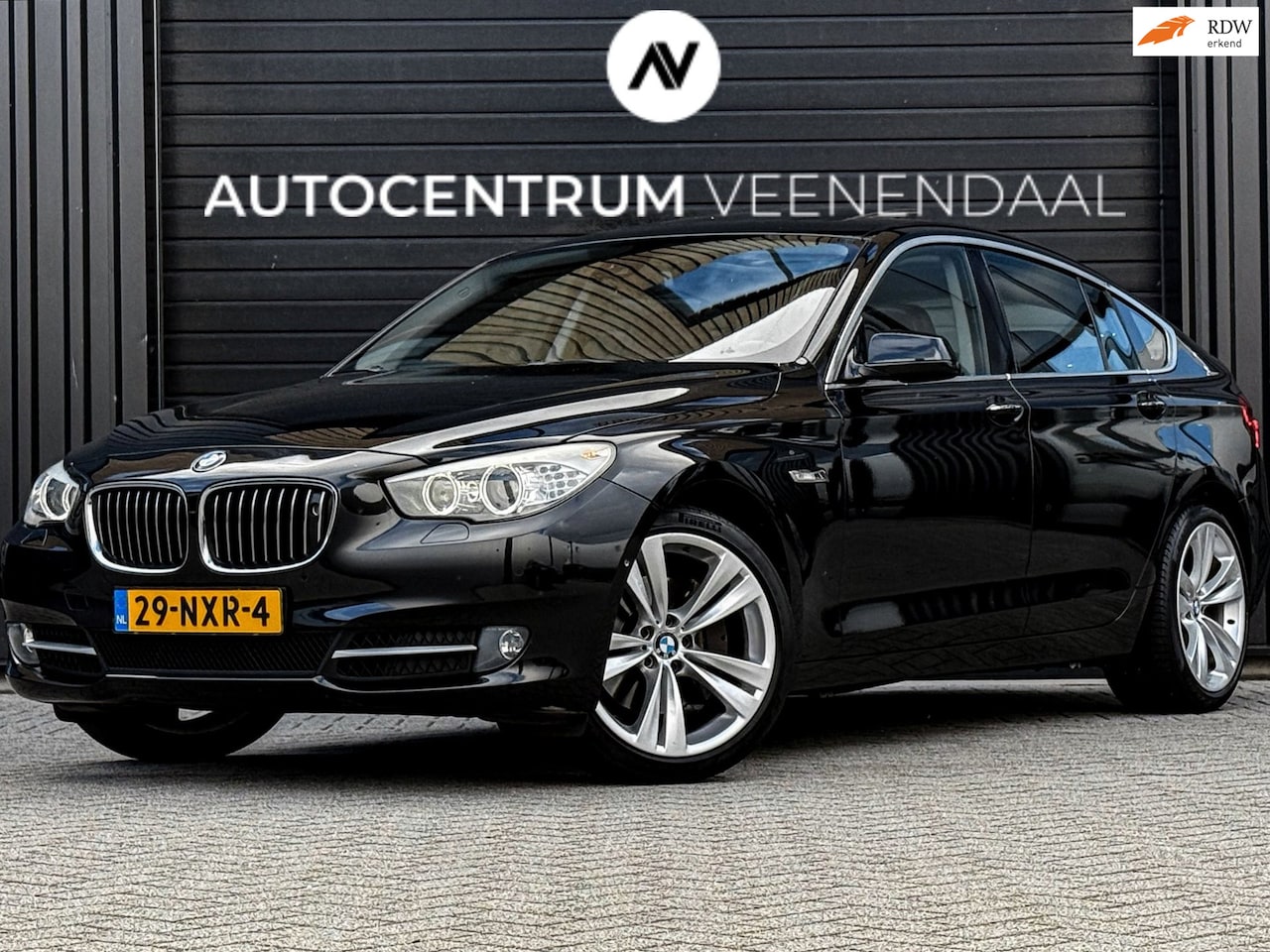 BMW 5-serie Gran Turismo - 535i GT Executive 306 PK PANO/HUD/TREKHAAK/MEMORY - AutoWereld.nl