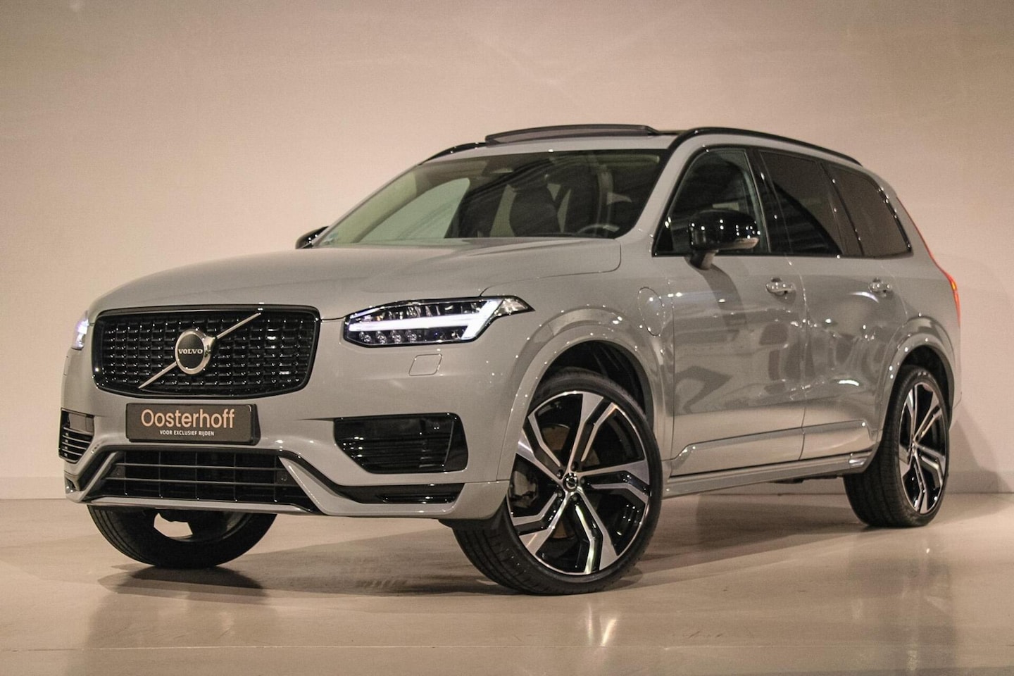 Volvo XC90 - 2.0 T8 Recharge AWD Ultra Dark B&W | PANO | HUD - AutoWereld.nl