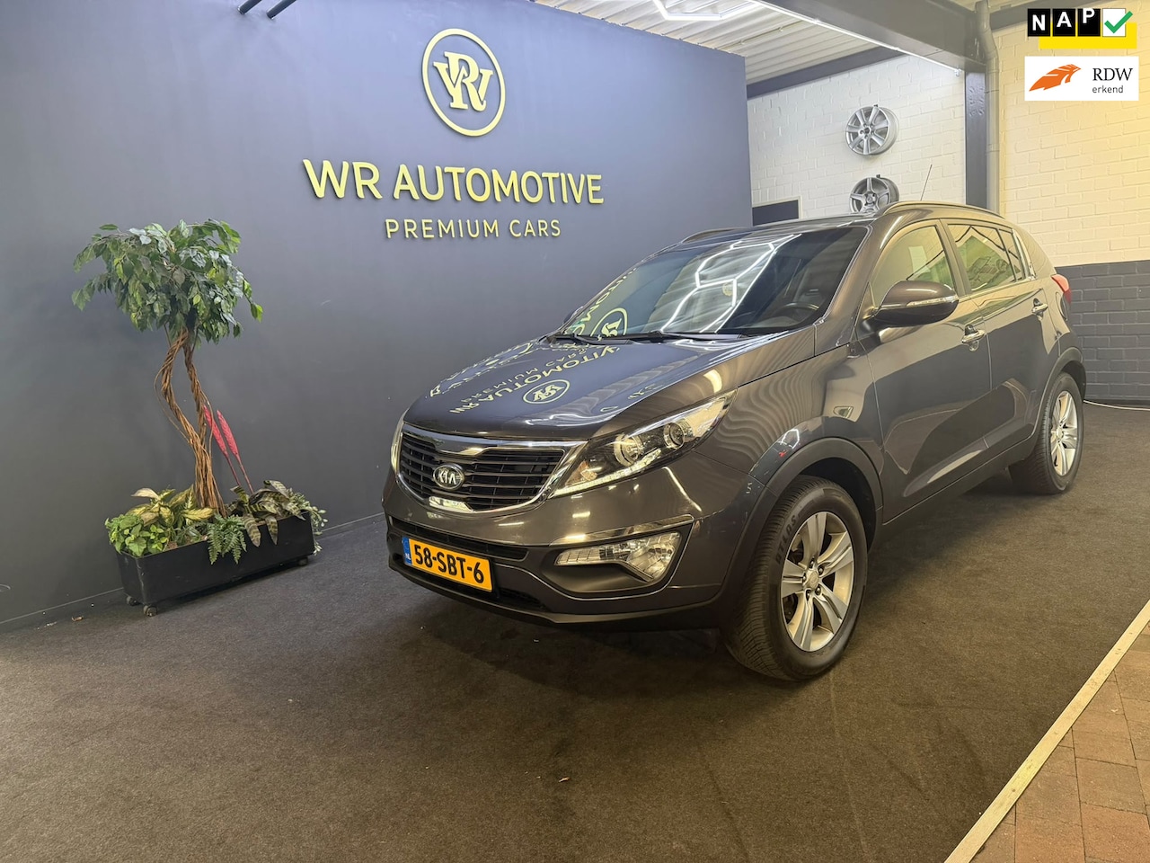 Kia Sportage - 2.0 X-ecutive Plus Pack 2.0 X-ecutive Plus Pack - AutoWereld.nl