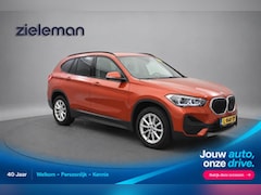 BMW X1 - sDrive18i Business Edition Automaat - Carplay, Camera, Headup Display, Cruise