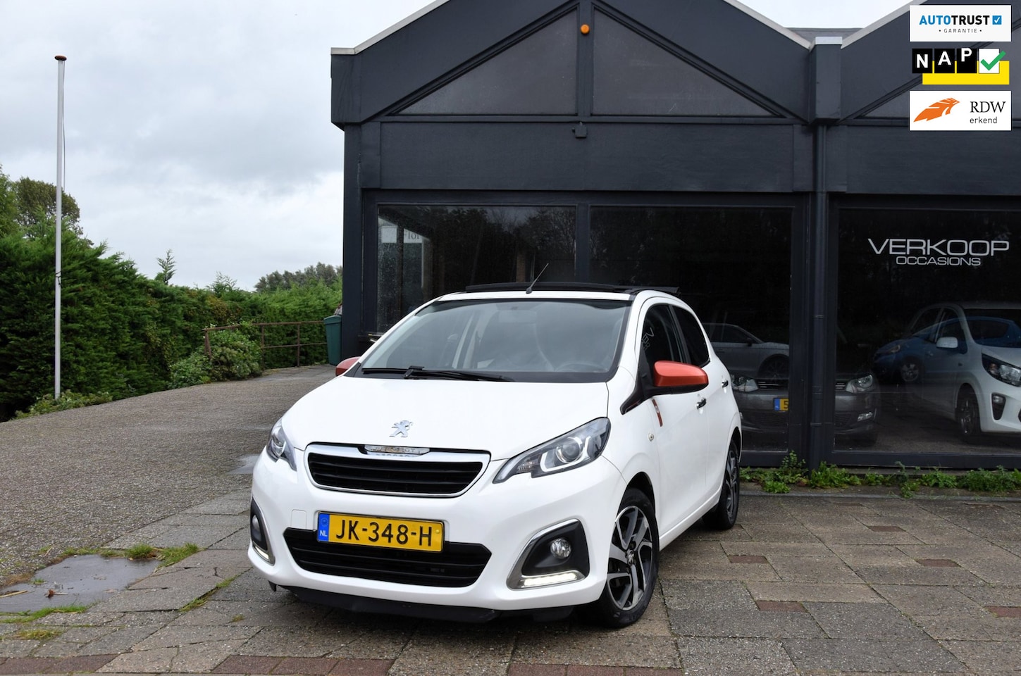 Peugeot 108 - 1.2 Puretech TOP! Roland Garros - AutoWereld.nl