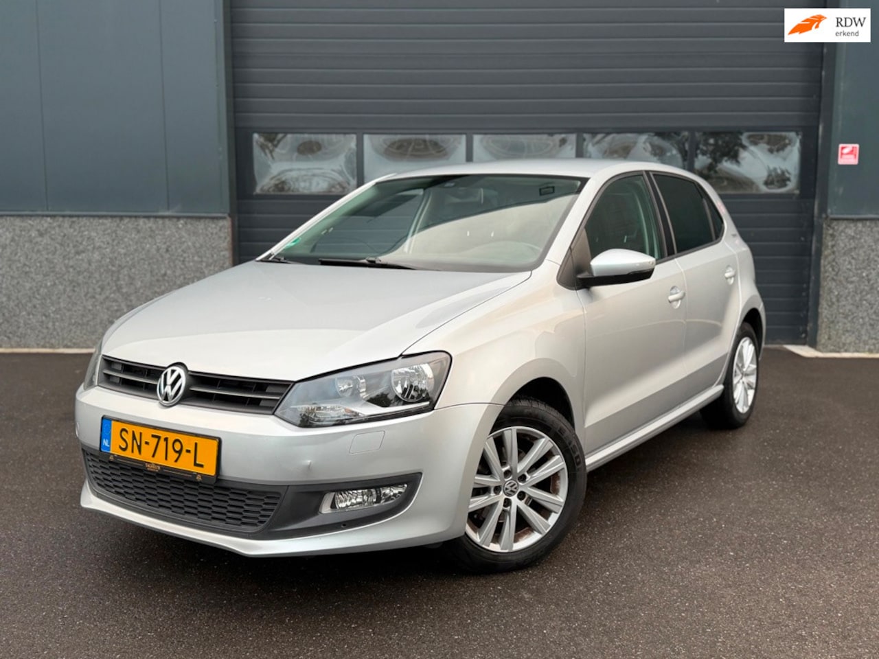 Volkswagen Polo - 1.2-12V Comfortline 1.2-12V Comfortline - AutoWereld.nl