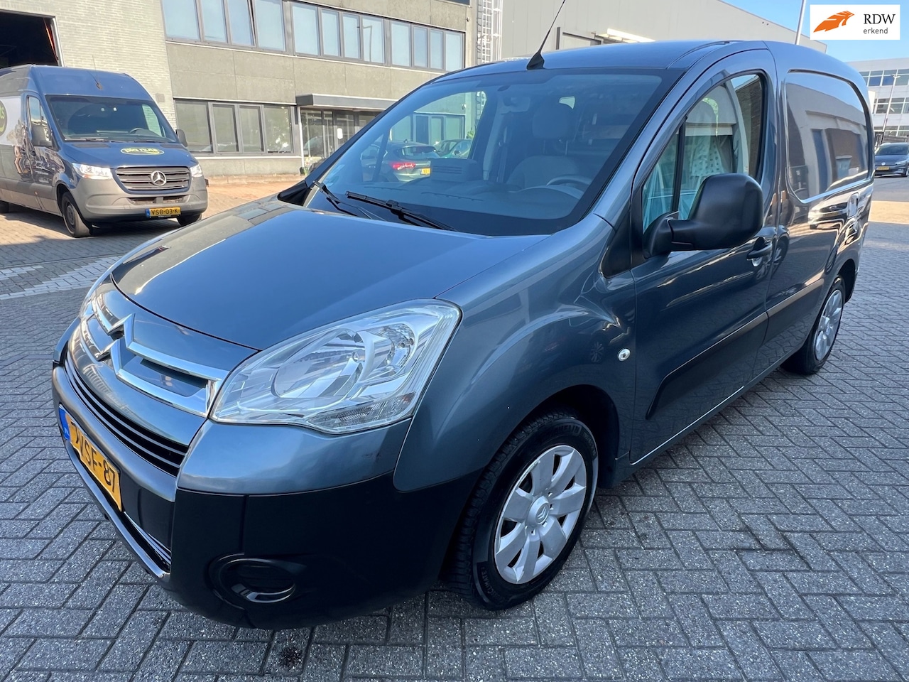 Citroën Berlingo - 1.6 e-HDI 500 Club Economy AIRCO - AutoWereld.nl