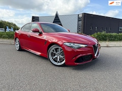 Alfa Romeo Giulia - 2.9 V6 Quadrifoglio | 510PK | Carbon | Harman Kardon | Adaptive Cruise Control |Elektrisch