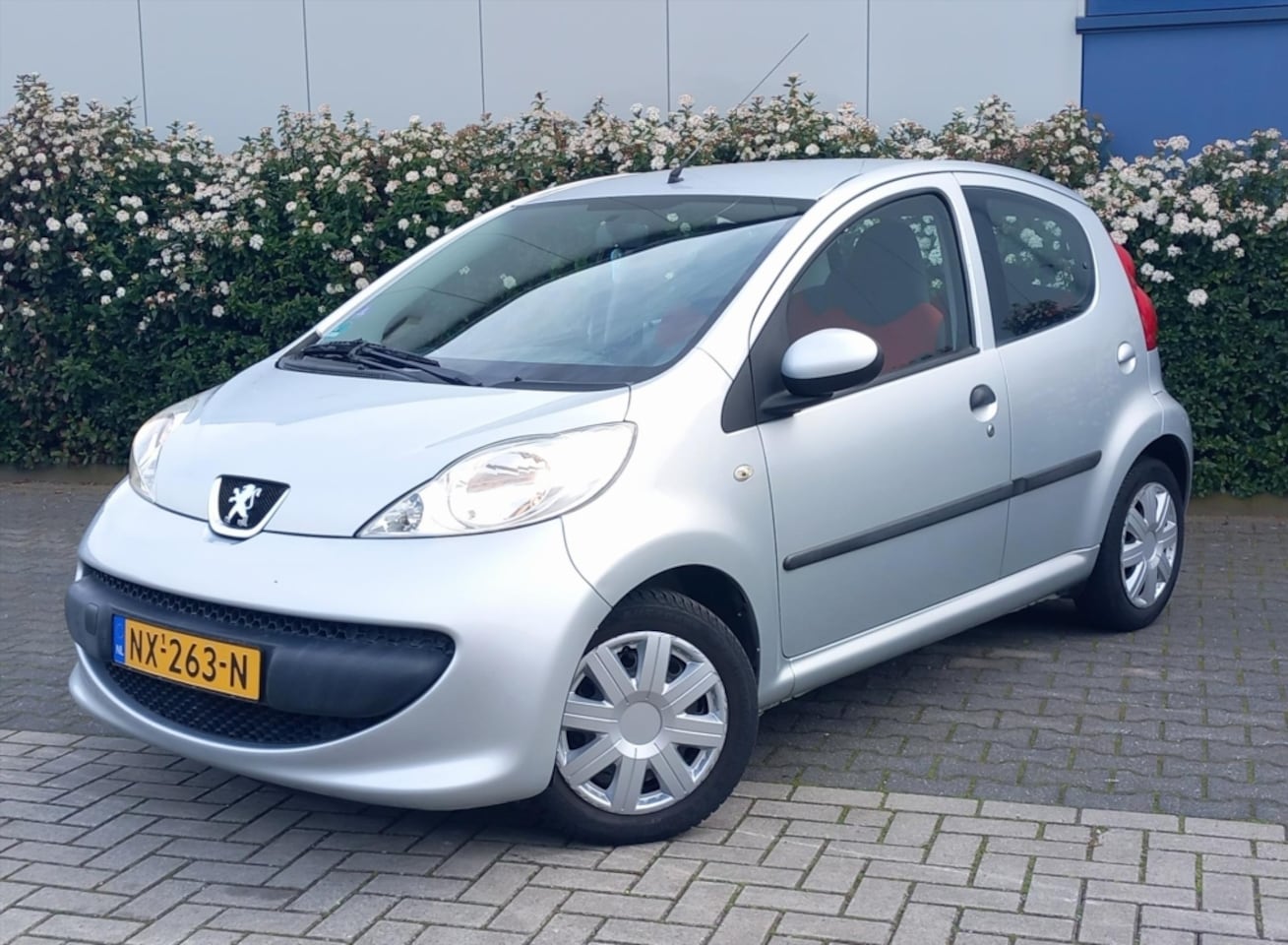 Peugeot 107 - 1.0 12V 68PK 5D - AutoWereld.nl