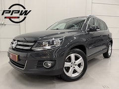 Volkswagen Tiguan - 1.4 TSI 150PK Sport&Style aut. TREKHAAK/NAVI GROOT/17"LMV/CRUISE/BLUETOOTH/MF-STUUR/PRIVAC