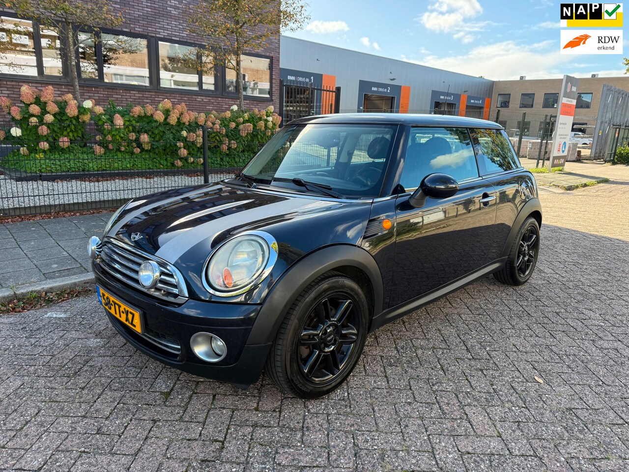 MINI Cooper - 1.6 Pepper - AutoWereld.nl