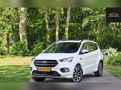 Ford Kuga - 1.5 EcoBoost ST Line Automaat / Trekhaak / Open dak