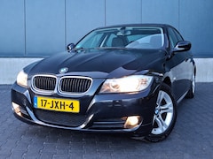 BMW 3-serie - 318i Business Line | 100 % dealer onderhouden | Trekhaak | Bluetooth | NAP |