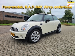 MINI 3-Deurs - 1.4 One Anniversary Business Airco, Panoramdak, NAVI,