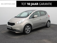 Kia Venga - 1.4 CVVT ExecutiveLine | Clima | Trekhaak | Navi | Panoramadak | Camera