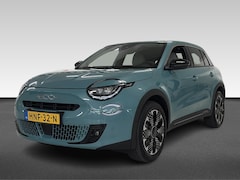 Fiat 600 - 1.2 Hybrid La Prima | Achteruitrijcamera | Cruise control adaptief met Stop&Go en stuurhul