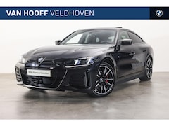 BMW i4 - M60 / Trekhaak / Schuif-kanteldak / M Sportstoelen / Comfort Access / Harman Kardon / Adap