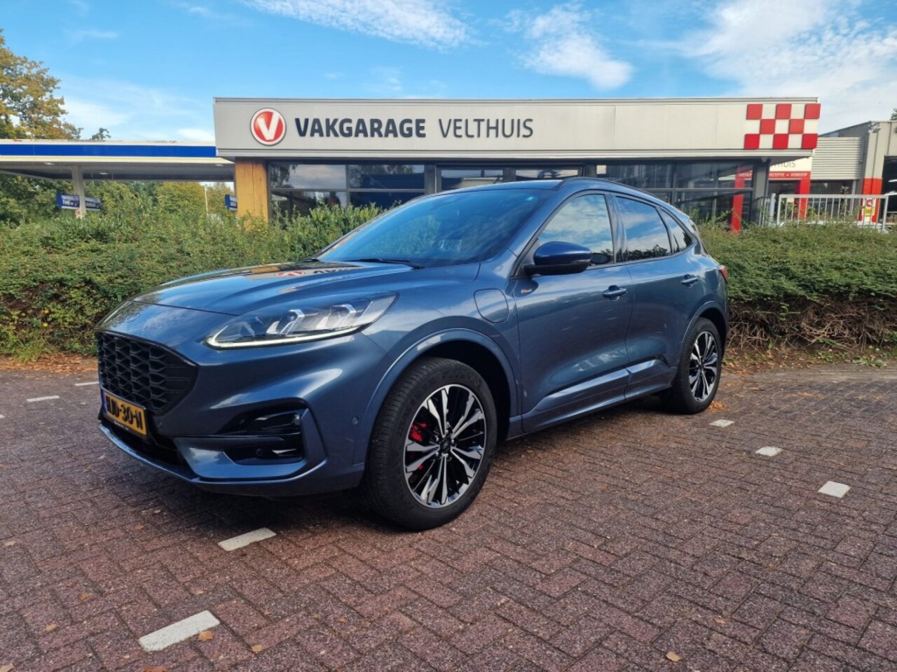 Ford Kuga - 2.5 PHEV ST-LINE X 19 inch/ Trekhaak+Panorama+ Drive- Design- en Tehcno- PAck - AutoWereld.nl