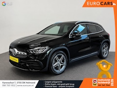 Mercedes-Benz GLA-Klasse - 200 AMG Line Business Solution Automaat Panoramadak Camera Navigatie Stoelverwarming Ambie