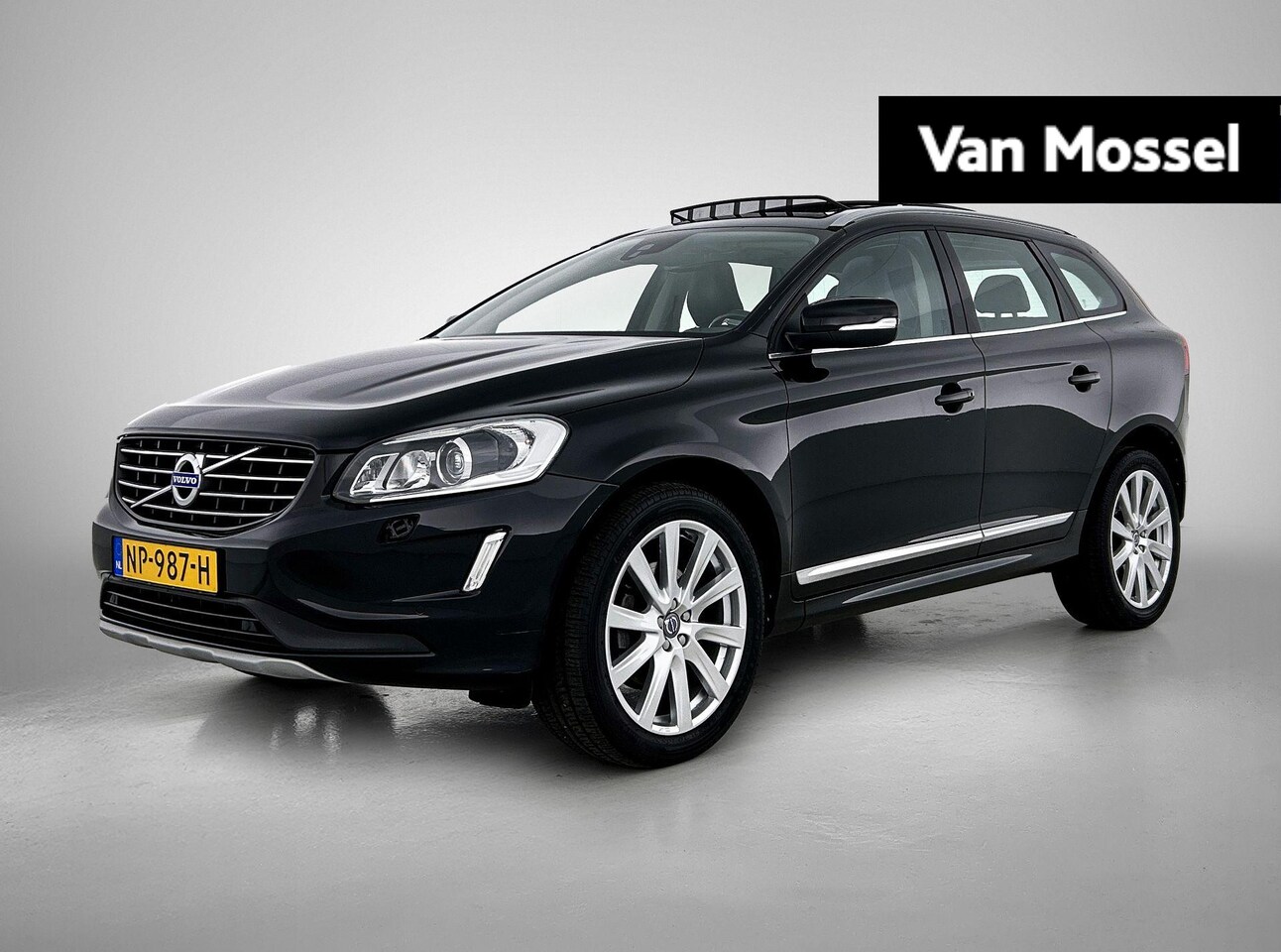 Volvo XC60 - 2.0 T5 Polar+ | Navi | lederen bekleding | LMV 18 inch - AutoWereld.nl