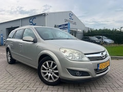 Opel Astra Wagon - 1.8 Executive Airco Cruise