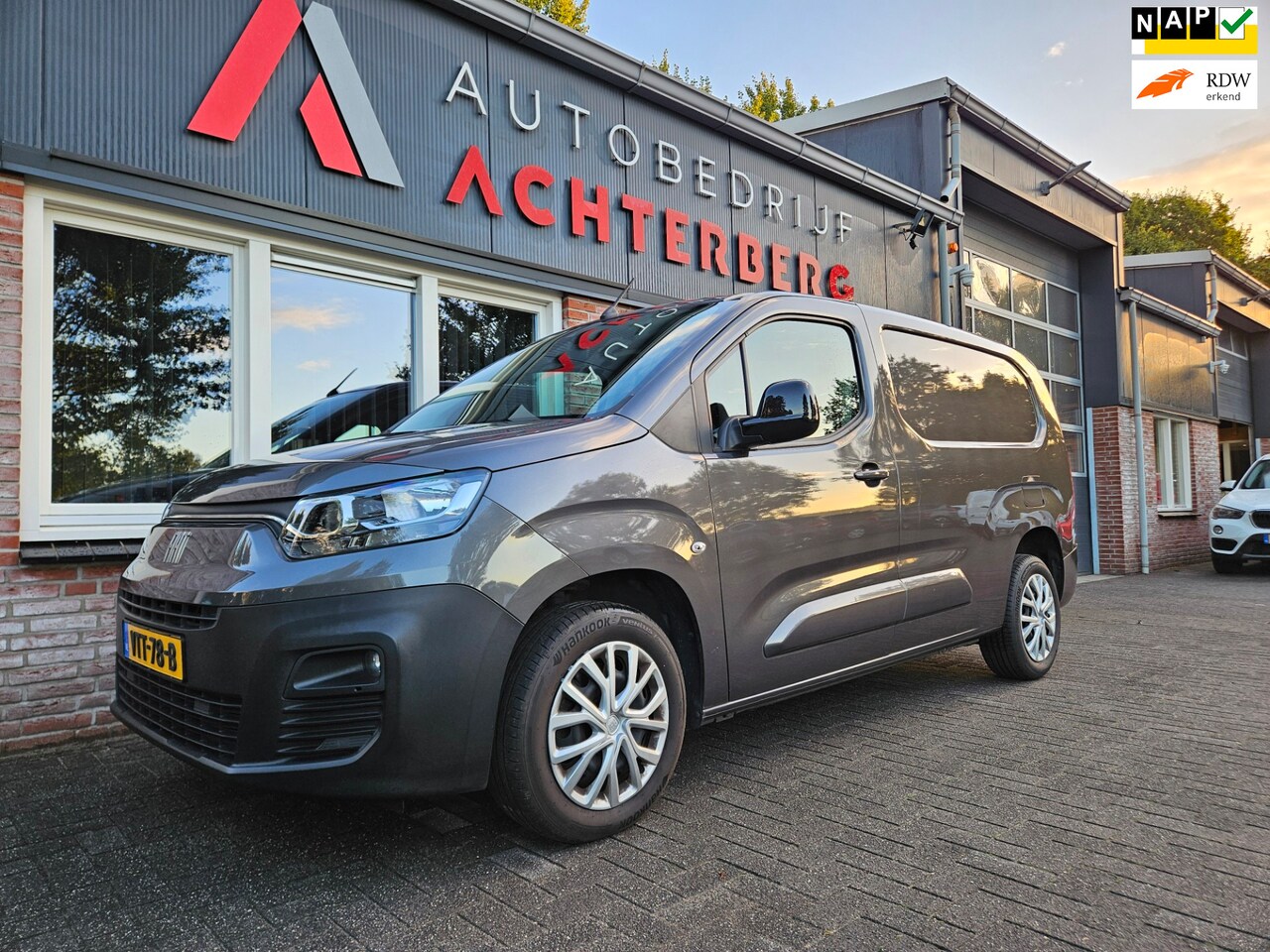 Fiat Doblò - 1.5D 130pk L2 1000kg Automaat! 130PK! NAP! Mooie/Nette Bus! Carplay! Camera! - AutoWereld.nl