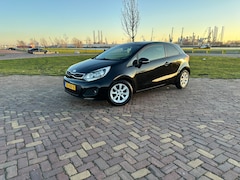 Kia Rio - 1.2 CVVT Super Pack Lux