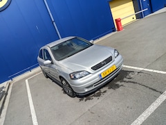 Opel Astra - 1.8-16V Sport