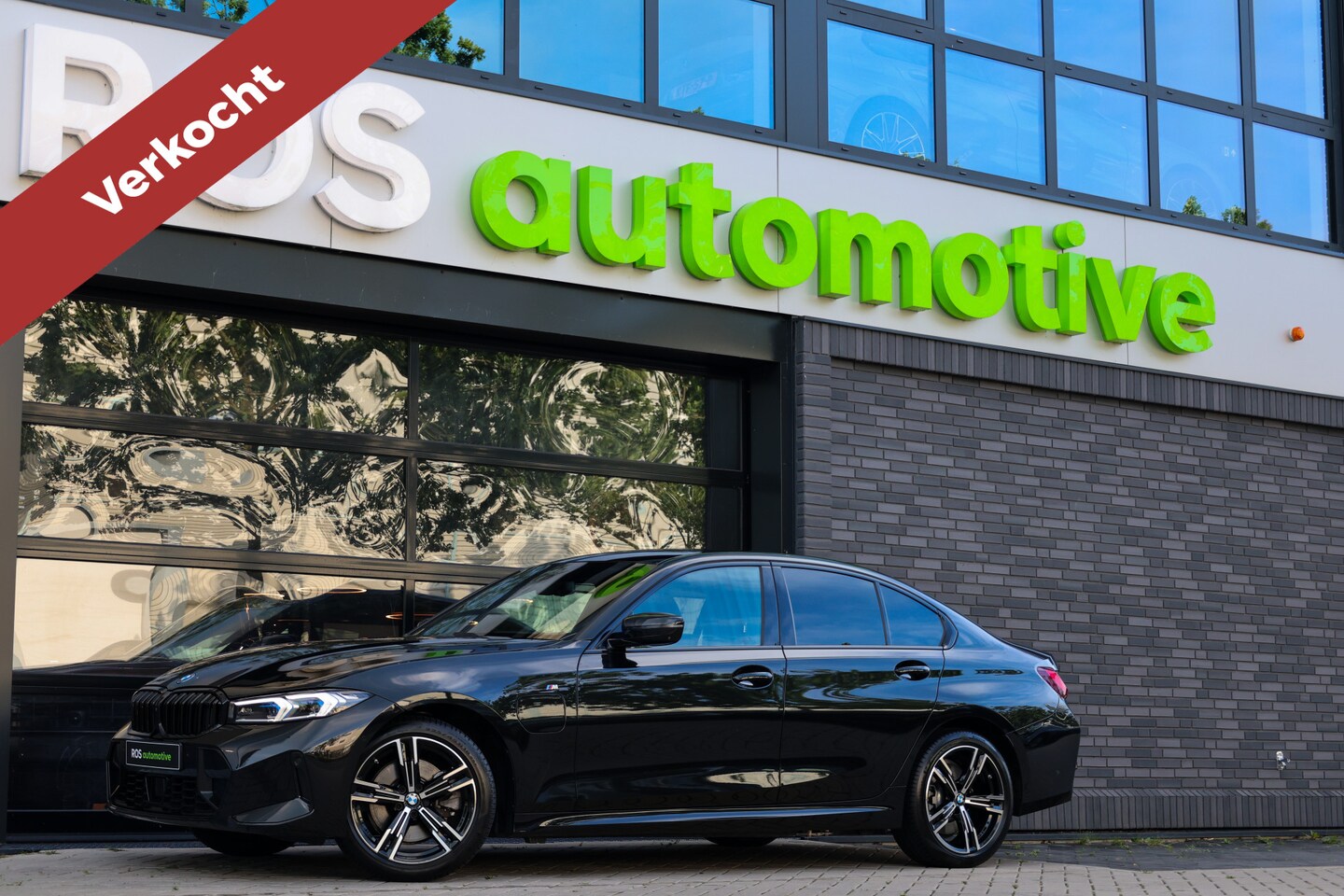 BMW 3-serie - 330e | BTW | M-SPORT | ACC | HUD | 360 | MEMORY | KEYLESS | ELEK KOFFERKLEP | - AutoWereld.nl